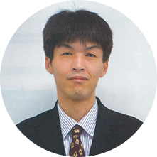 米田 謙三